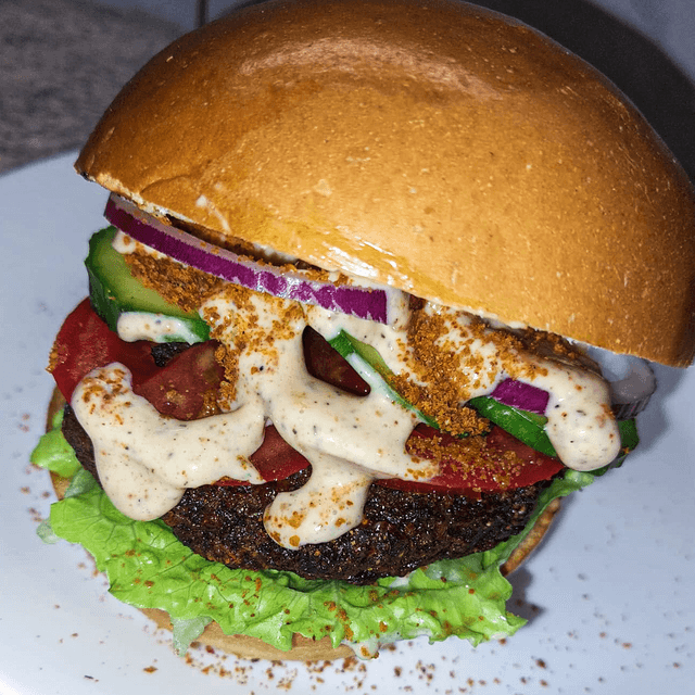 10. Kingson special suya burger